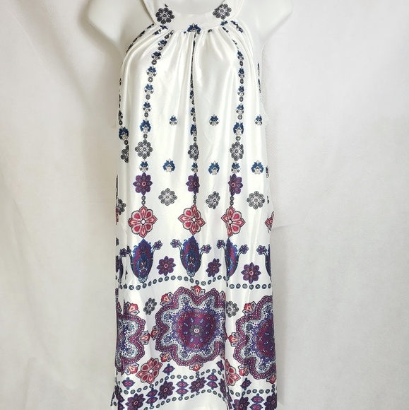 SALE! Boho white Sleeveless halter dress bold print Med - Picture 3 of 9
